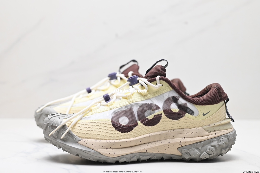 公司级✅NK ACG MOUNTAIN FLY 2 LOW 外户登山列系越跑低帮休闲动运徒步鞋  新全户外鞋款Mountain Fly 新全来袭 该款鞋沿袭前代高帮型版的设计传统 盈轻鞋面合结反光带鞋以及添加了带织的鞋眼 为双足打造出化体一的舒适脚感 力助轻松畅行 中底则入融柔软的 React 泡棉与 Vaporfly 科技 在你让岩石径小徒步时也能像行走在都市般轻松舒适 外此粘性橡胶外底铸就了岩攀级别的出众抓地力 助你从容应对种各环境挑战。 货号:FH5700-121 Size:36 36.5 37.5