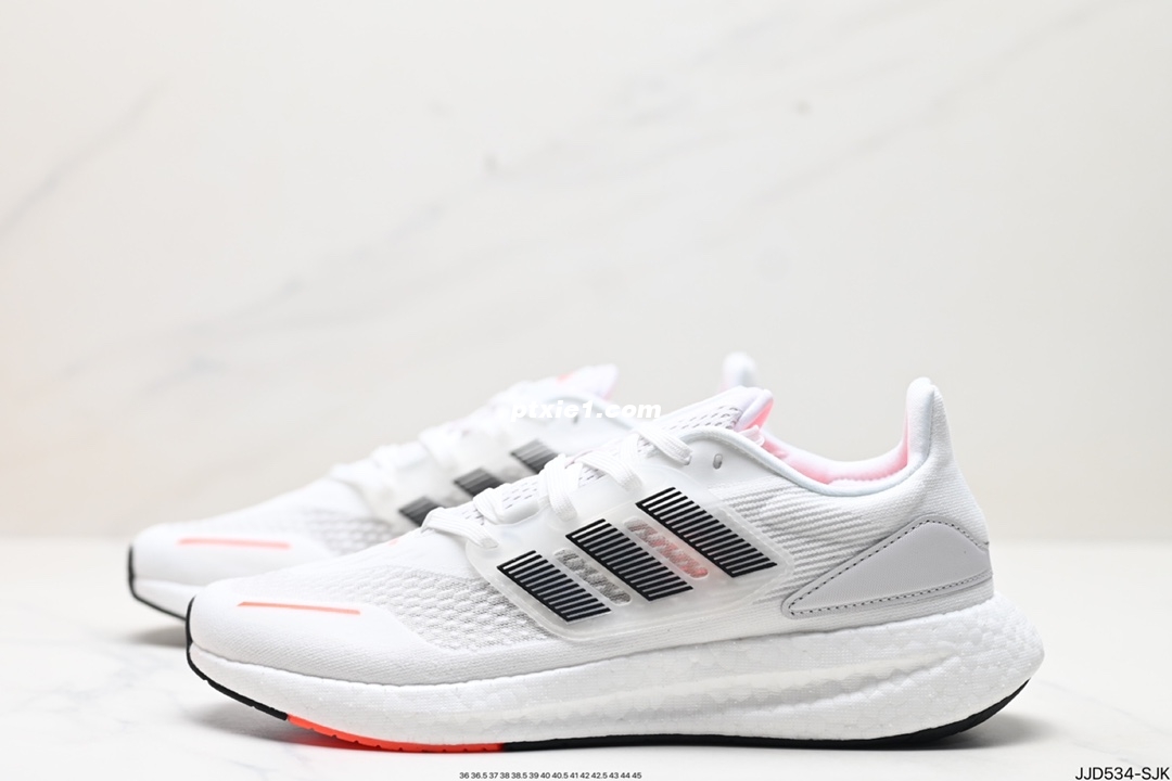 公司级✅阿迪达斯Adidas PureBOOST 22爆米花缓震中底跑步鞋。鞋面以织编材质为基底，后及跟脚趾处融全入新设计，通过格网印刷支将撑材料于附鞋面上，既保证支了撑性，又赋予球出鞋众的透气性和炫外酷观  货号:GY4706 尺码:36 36.5 37.5 38 38.5 39 40 40.5 41 42 42.5 43 44 45