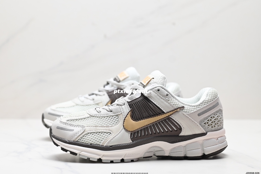 真标✅耐克Nike Zoom Vomero 5 马拉松复古跑五代休闲运动慢跑鞋 货号:HM9657-001 码数:36 36.5 37.5 38 38.5 39 40 40.5 41 42 42.5 43 44 45 ID:JZD558-DZK