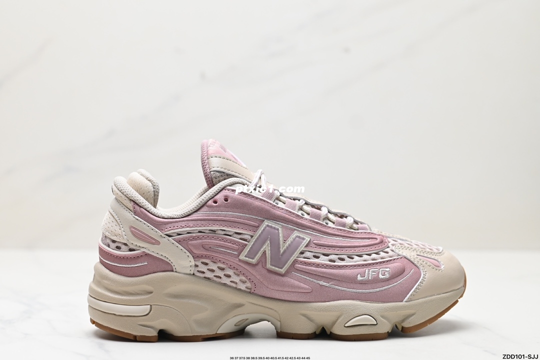 公司级✅新百伦New Balance 1000 系列低帮复古老爹风休闲运动跑步鞋 New Balance 在不同配色上其鞋面材质呈现不同感觉，无论是运动风抑或是高级质感，都让人能够有更多种选择 货号:M1000SL 尺码:36 37 37.5 38 38.5 39.5 40.5 41.5 42 42.5 43 44 45