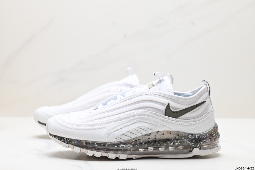 耐克 Nike Air Max 97 小勾子弹复古全掌气垫休闲运动鞋，正确子弹头鞋型 鞋身Swoosh视觉呈现效果。 以创新搭载可视全掌Max Air和演绎疾速风范的前卫设计，流畅的鞋身线条完美的结合，独特的反光设计诠释了极致严谨的时尚追求  尺码:40 40.5 41 42 42.5 43 44 45